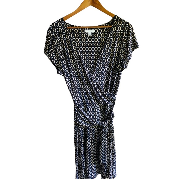 Dress Barn  Faux Wrap Dress. Black with Beige and White Polka Dot Pattern. 12 - Picture 1 of 12